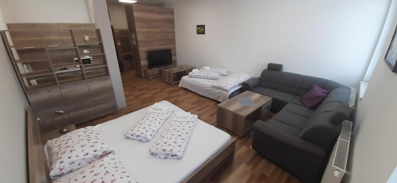 Apartments Modom Liptovský Mikuláš Eksteriør billede