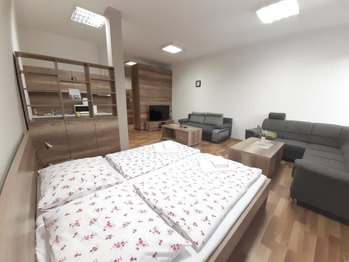 Apartments Modom Liptovský Mikuláš Eksteriør billede